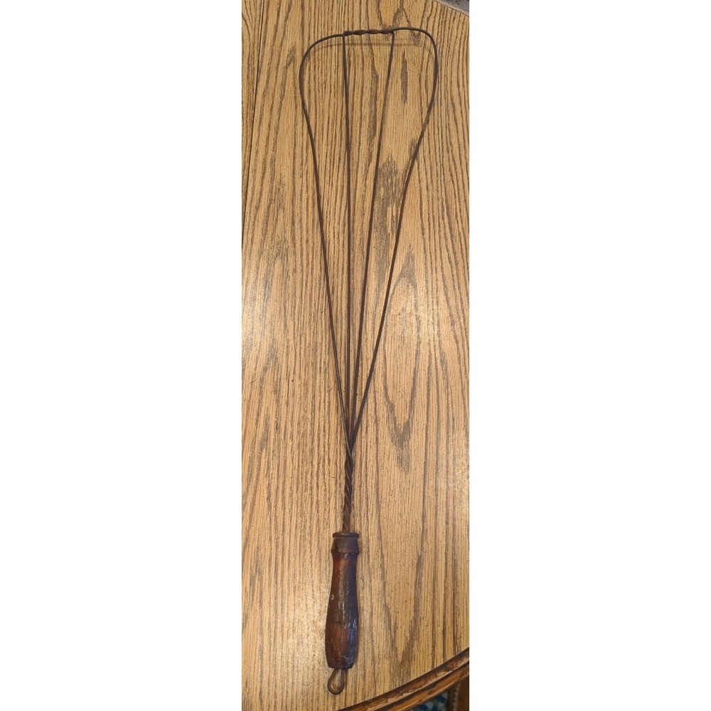 Antique Early 1900's Primitive Large Twisted Wire Rug Beater w/ Wooden Handle